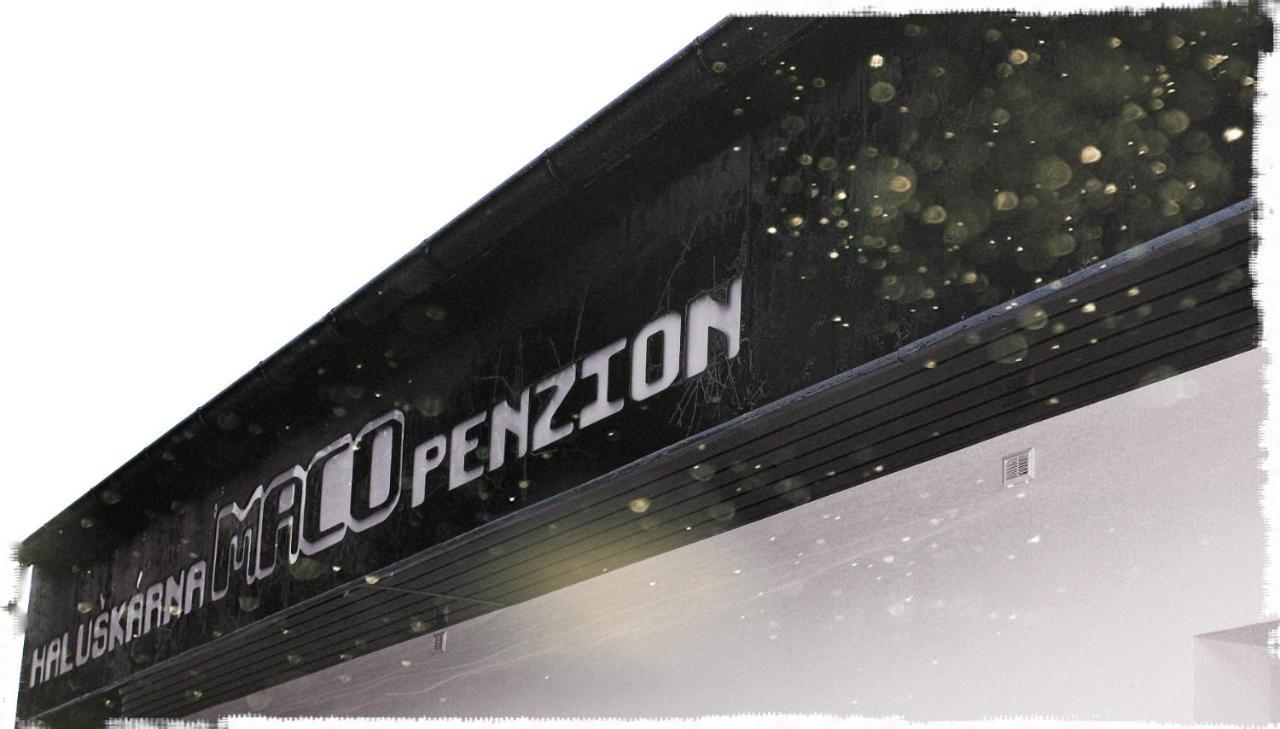 Penzion Maco Buchlovice Buitenkant foto
